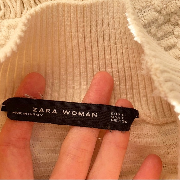 ZARA Cream Turtleneck - Picture 4 of 5
